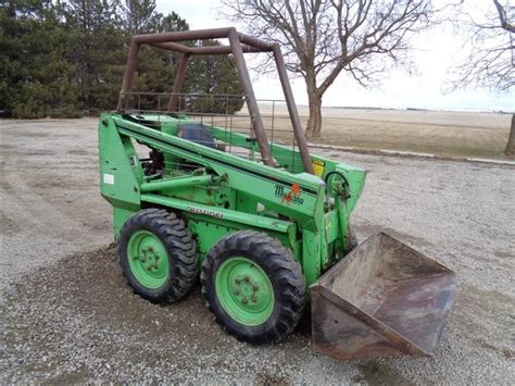 omc mustang 330 skid steer